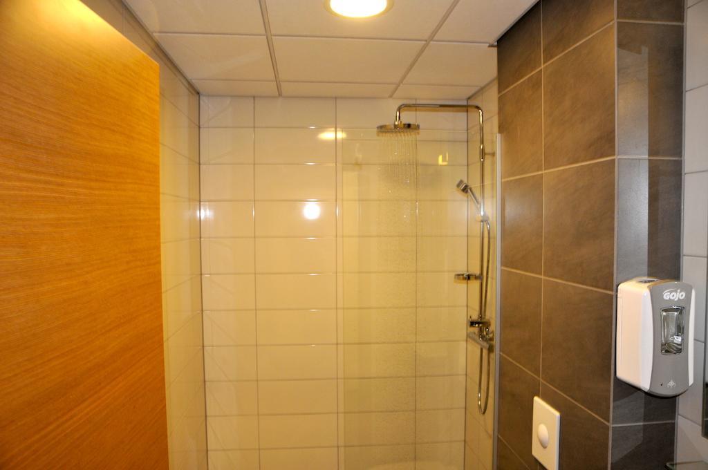 Nordic Guest House Keflavik Bagian luar foto